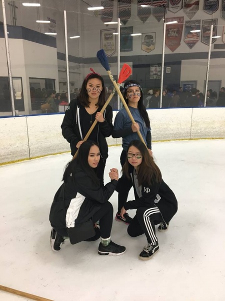 File:Tomotakesonbroomball.jpg